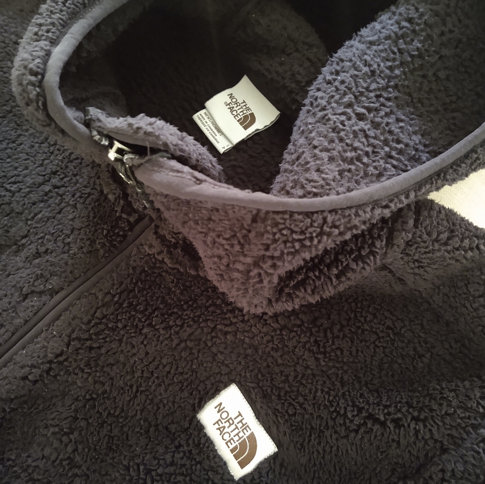 The North Face Men's Campshire Sherpa Jacket + Elbow-Patches~ Size: S